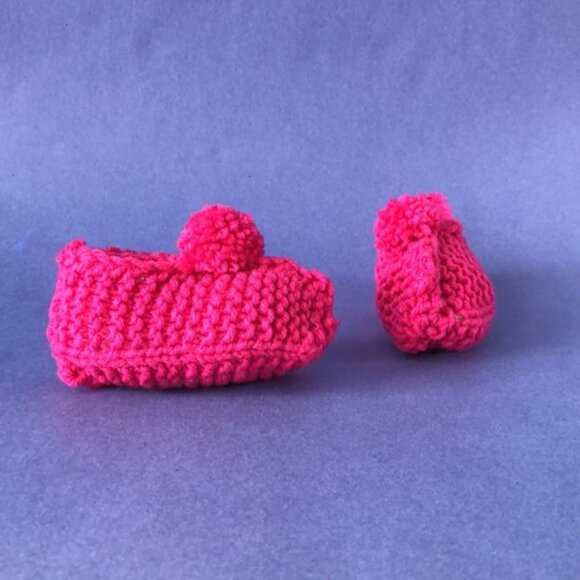 NWT Vintage Handmade Knitted Pink Children’s Slipper Booties - Picture 3 of 3